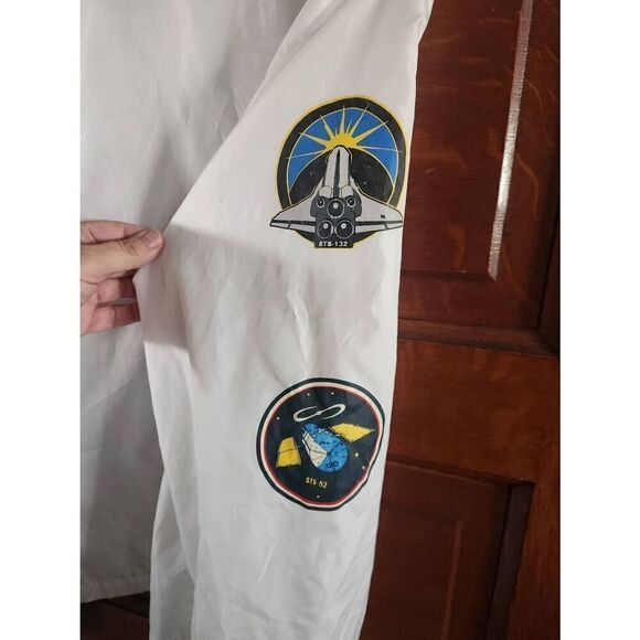 NASA XL Lightweight Zipper Hooded Jacket Windbreaker by Chemistry. No strings - Picture 5 of 11